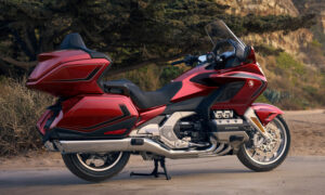 Это самый большой стандартный двигатель для мотоциклов Honda, который вы можете получить в 2026 году