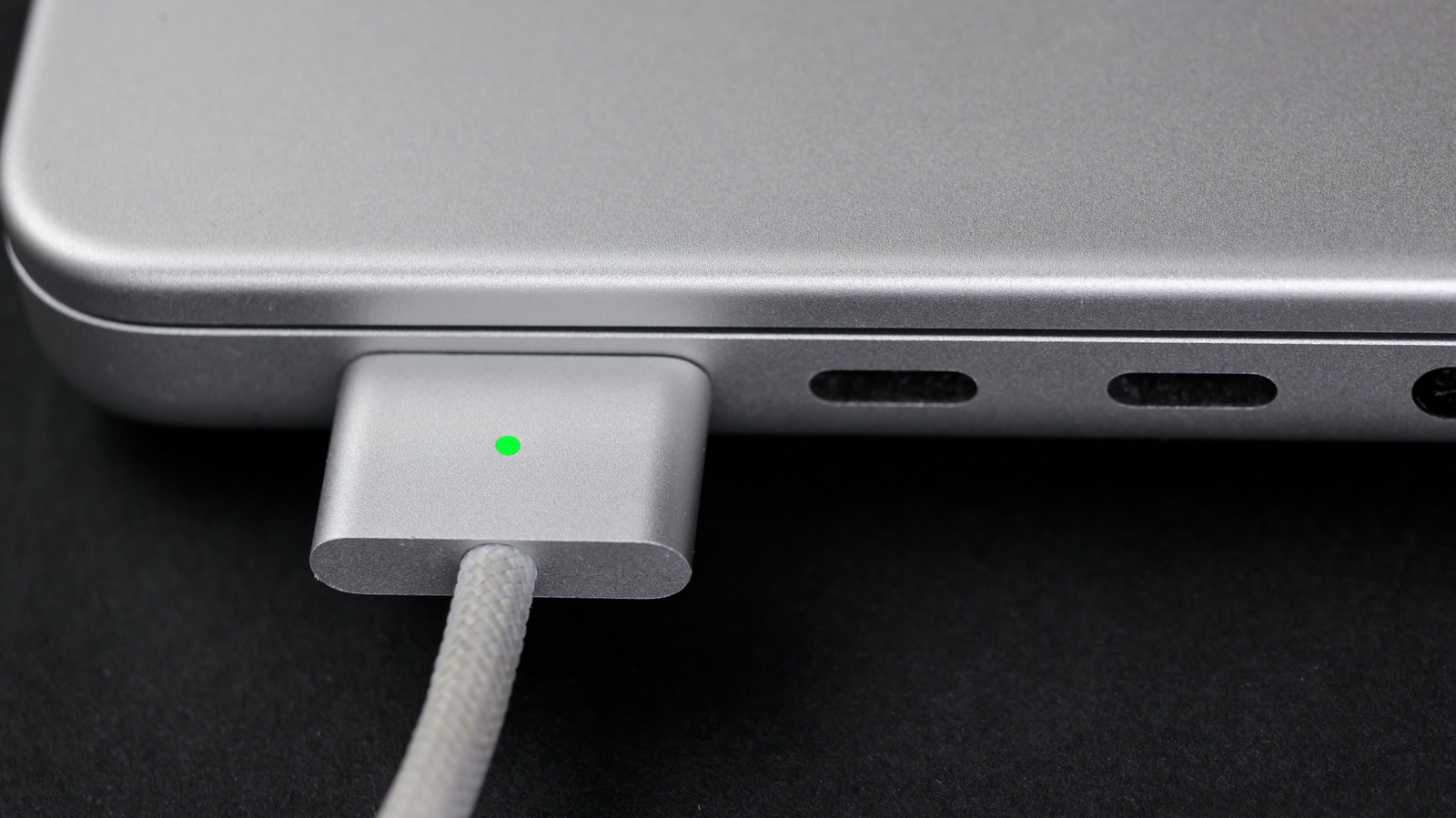 Apple вернула MagSafe на MacBook, но лучше ли это, чем было раньше?