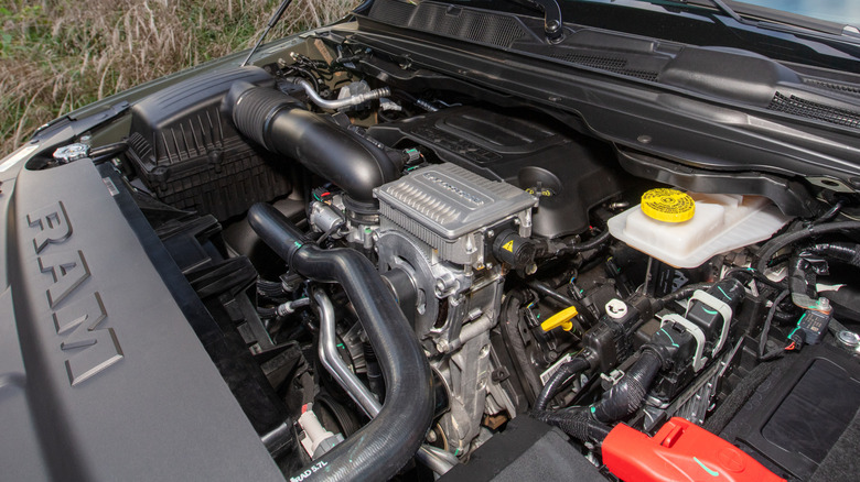 Hemi V8 в Ram 1500 2026 года