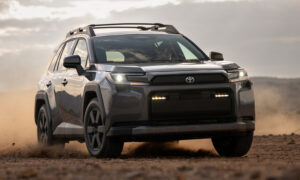 У дилеров Toyota возникла «действительно необычная» проблема с гибридным RAV4