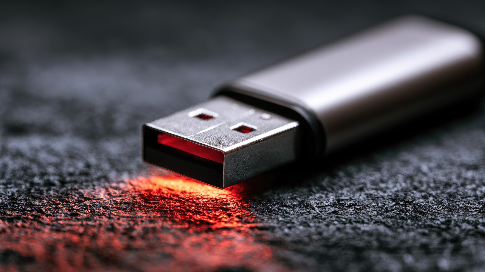 Почему стоит дважды подумать, прежде чем покупать дешевый USB-накопитель емкостью 2 ТБ