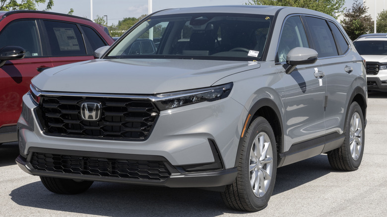 Honda CRV с 4-цилиндровым турбодвигателем объемом 1,5 л.