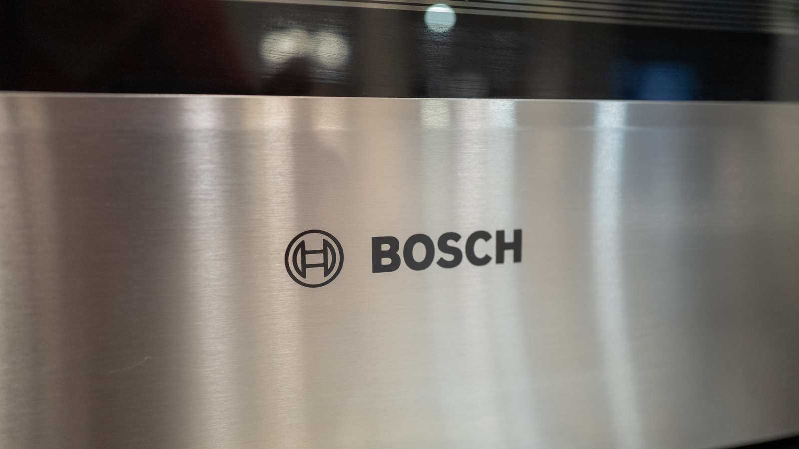 Кому принадлежит компания Bosch и где производится бытовая техника?