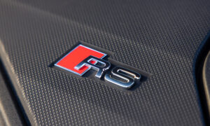 Каковы самые большие различия между моделями Audi RS и S?