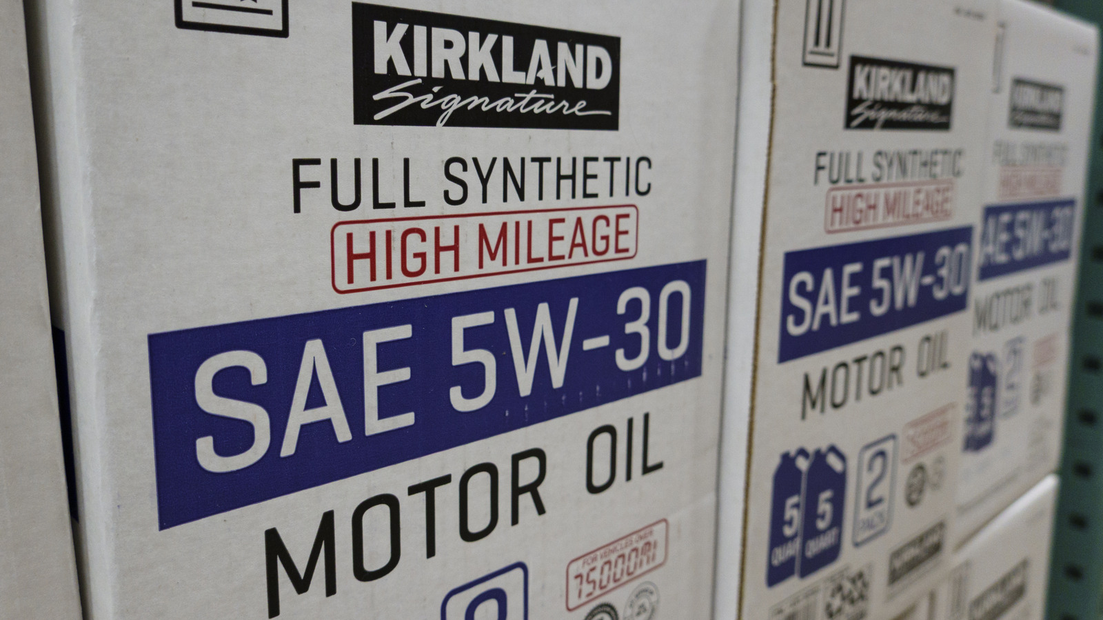 Costco ограничивает покупку моторного масла, поскольку бренд Kirkland достигает рекордно высоких цен