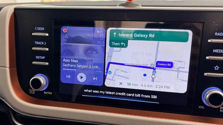 Android Auto с элементами управления мультимедиа слева