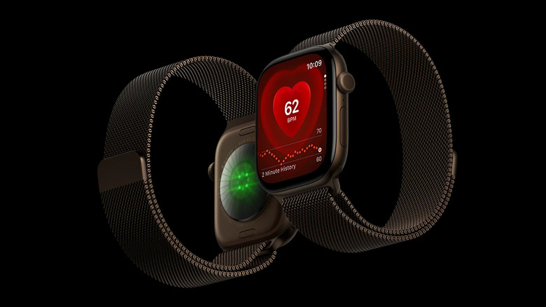 Apple Watch Series 12 из титана в золоте