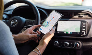 Почему проводная версия Android Auto все еще использует Bluetooth вашего телефона?
