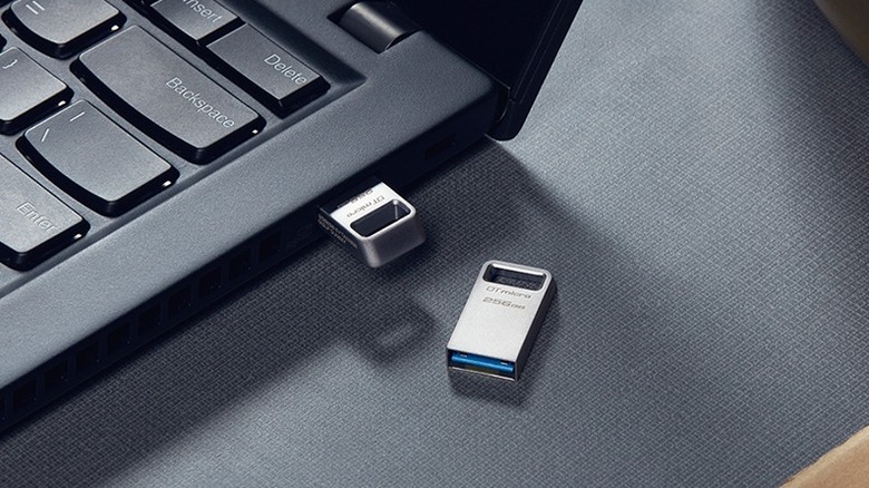 Флэш-накопитель Micro USB Kingston DataTraveler