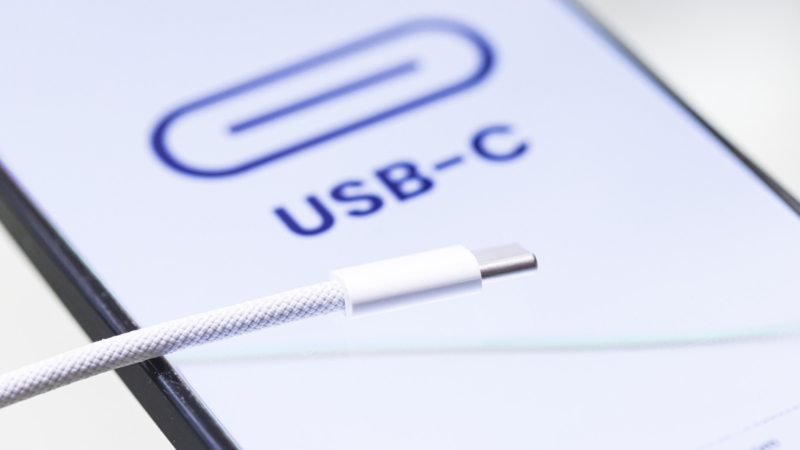 8 мест, где можно купить новый кабель USB-C: от худшего к лучшему