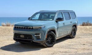 Обзор Jeep Grand Wagoneer 2026 года: многое может понравиться и гораздо меньше смущать