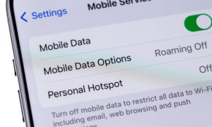 Что означает зеленый значок звена цепи в строке состояния вашего iPhone?