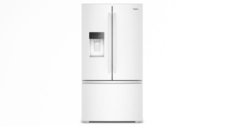 Холодильник French Door марки Whirlpool.