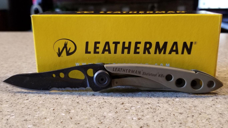 Мультитул Leatherman Skeletool.
