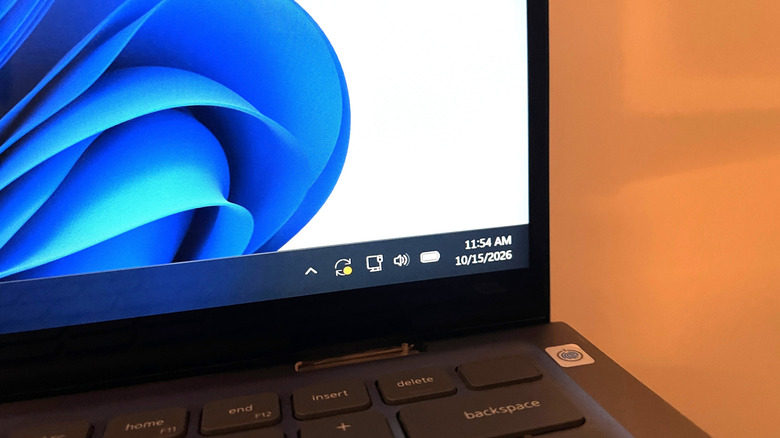 Опция Ethernet в системном трее в Windows 11