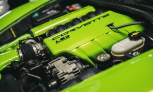 Кто производит 6,2-литровые двигатели V8, кроме GM?