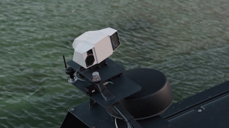 Технология SEA.AI установлена ​​на лодке.